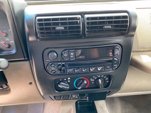Used 2004 Jeep Wrangler X w/ Wheel Plus Group AWD/4WD image 30