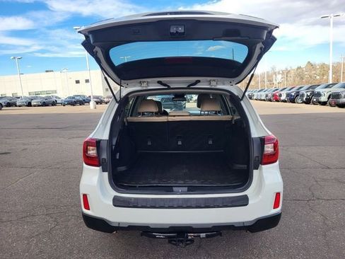 Used 2015 Subaru Outback 3.6R Limited image 25