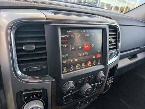Used 2017 RAM 1500 Laramie image 21