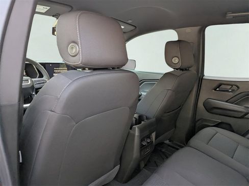 New 2026 GMC Canyon Elevation w/ Convenience Package image 14