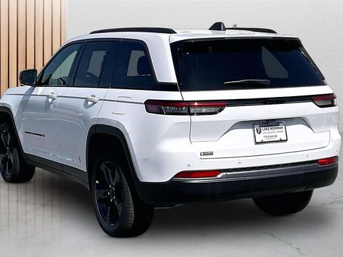 New 2026 Jeep Grand Cherokee Limited w/ Limited Altitude Package RWD image 5
