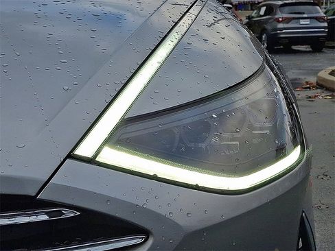 Used 2023 Hyundai Sonata Limited image 10