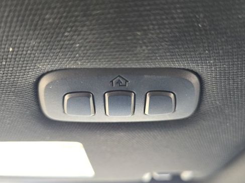 Used 2023 Ford F150 Lightning Lariat w/ Equipment Group 511A High image 40