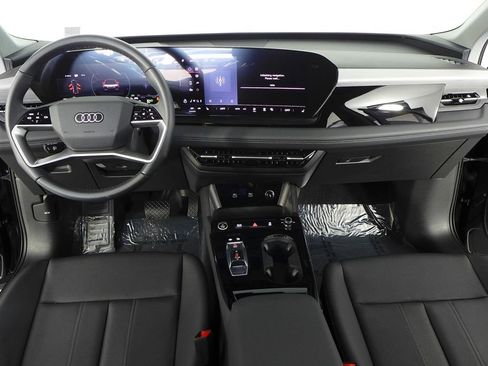 Used 2025 Audi Q6 e-tron Premium w/ 20" Wheel Package image 25