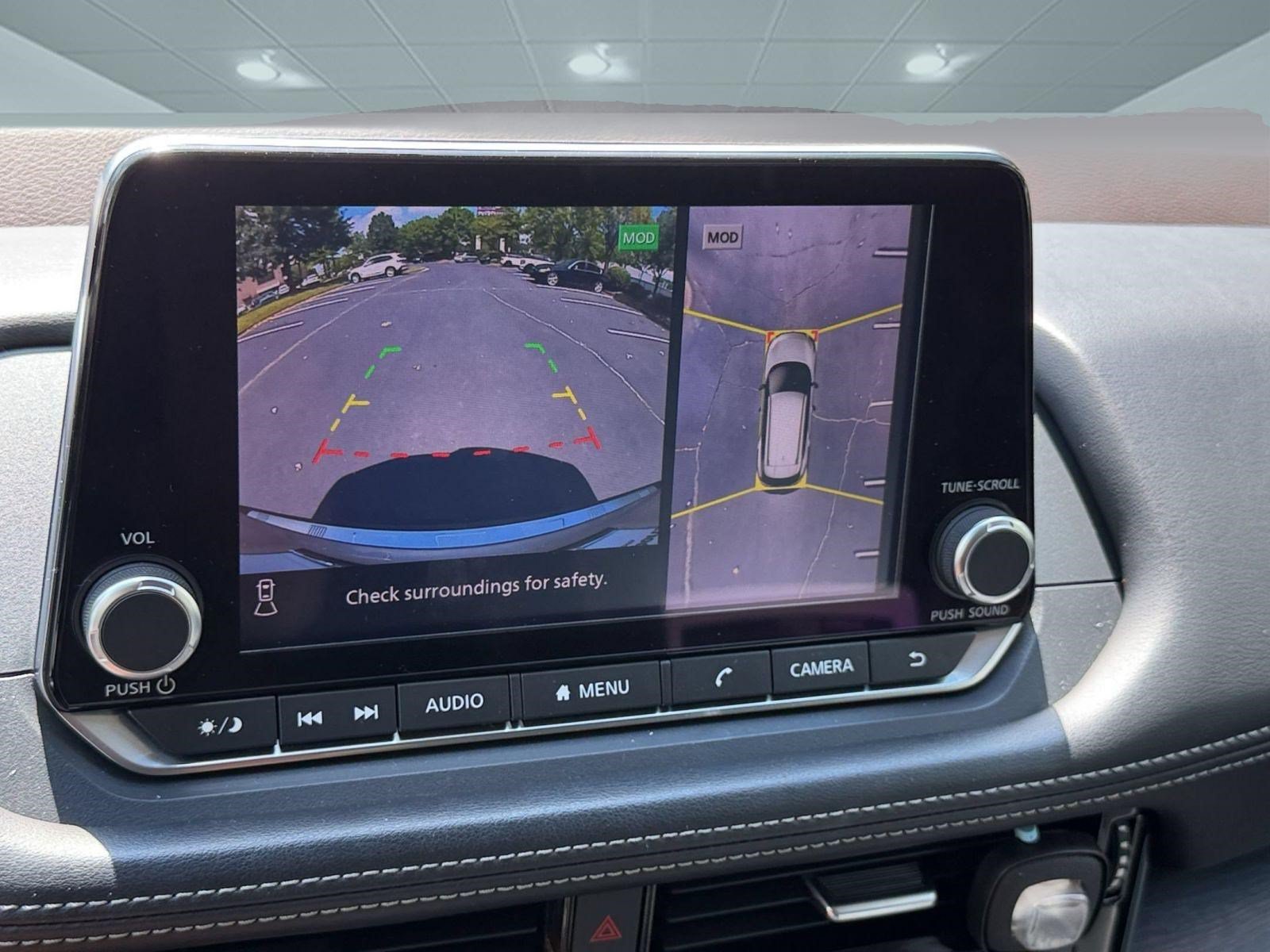 Used 2021 Nissan Rogue SL FWD image 19