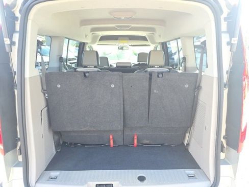 Used 2014 Ford Transit Connect Titanium image 25
