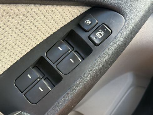 Used 2011 Kia Forte EX FWD image 28