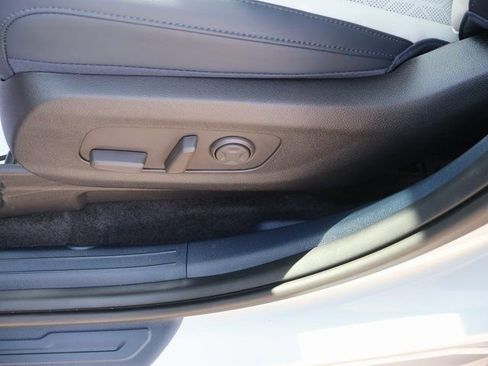 New 2026 Kia Carnival SX FWD image 16