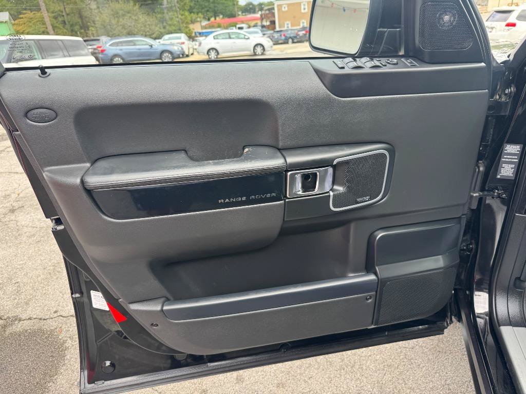 Used 2012 Land Rover Range Rover HSE LUX AWD/4WD image 11