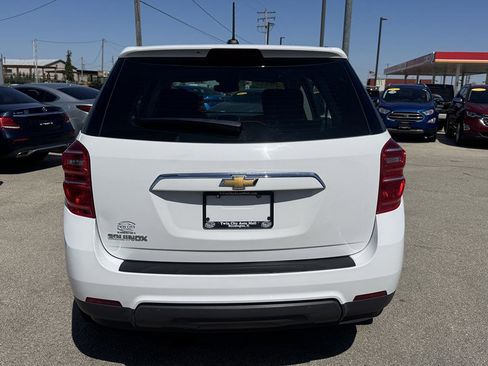 Used 2017 Chevrolet Equinox LS FWD image 7