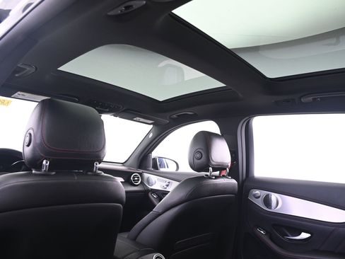 Used 2019 Mercedes-Benz GLC 43 AMG 4MATIC image 25