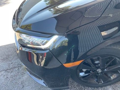 Certified 2023 Honda Odyssey Sport image 8