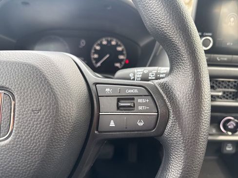 Certified 2024 Honda HR-V LX image 26