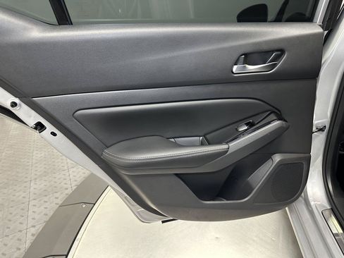 Used 2024 Nissan Altima 2.5 SL AWD/4WD image 31