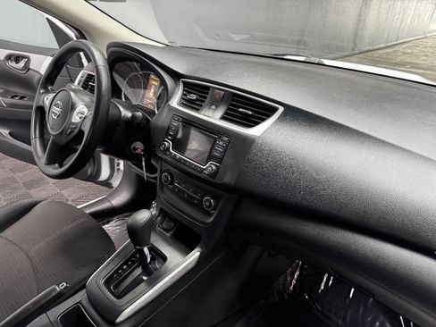 Used 2018 Nissan Sentra S image 51