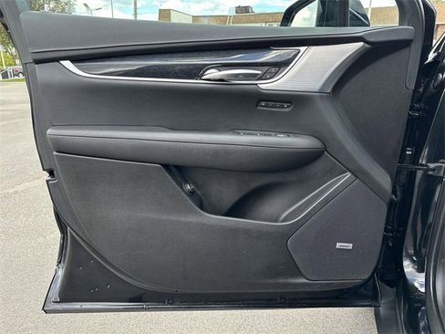 Certified 2022 Cadillac XT5 Premium Luxury image 43