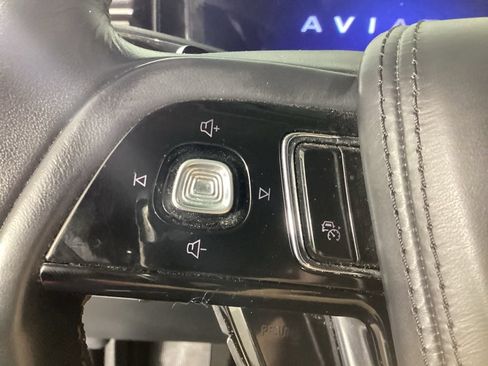 Used 2025 Lincoln Aviator Reserve w/ Illumination Package AWD/4WD image 14