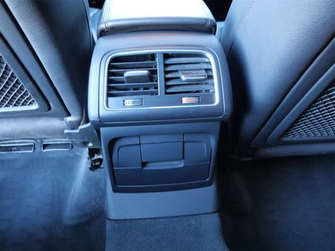 Used 2015 Audi Q5 3.0T Premium Plus w/ Technology Package image 13