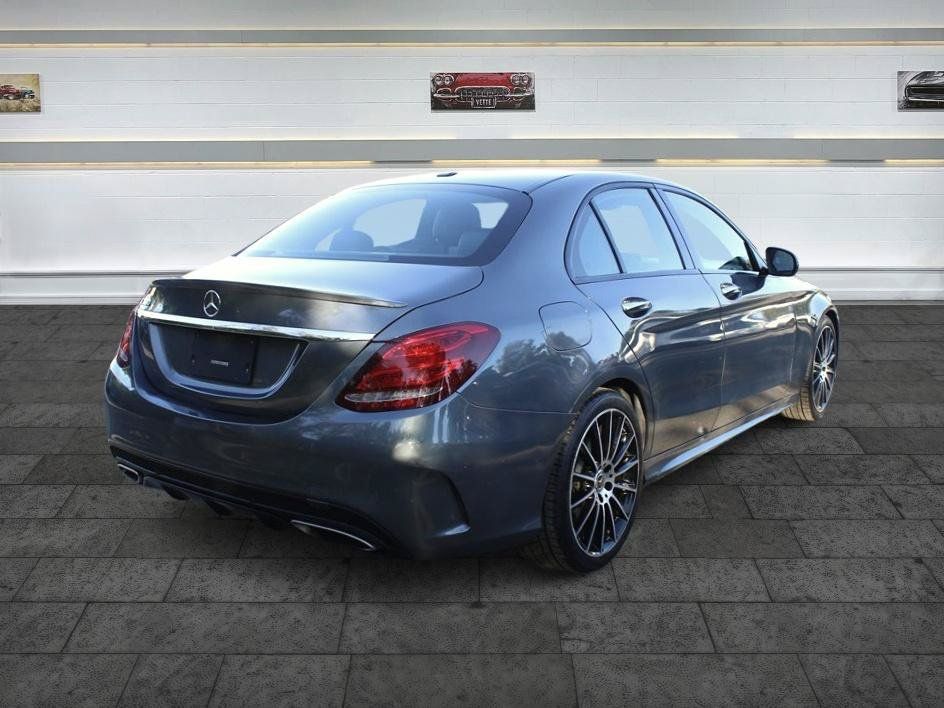 Used 2018 Mercedes-Benz C 300 Sedan w/ AMG Line image 7