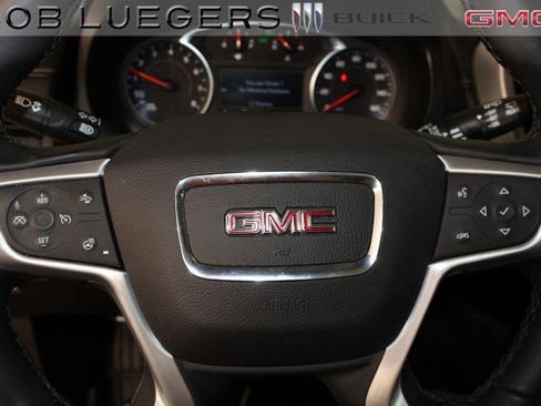 Certified 2024 GMC Terrain SLT w/ Infotainment Package II AWD/4WD image 26