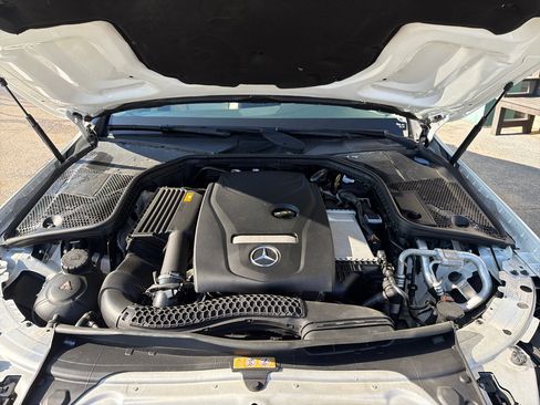 Used 2018 Mercedes-Benz C 300 Sedan image 36