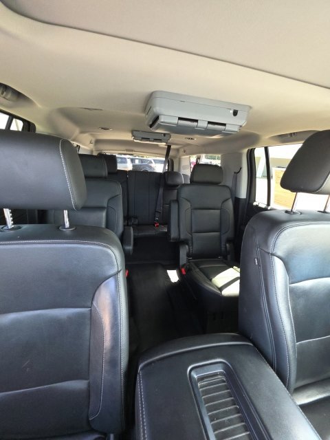 Used 2019 Chevrolet Suburban Premier RWD image 15