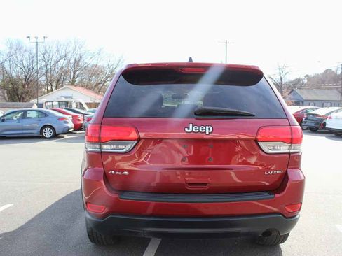 Used 2015 Jeep Grand Cherokee Laredo w/ Quick Order Package 23E image 6