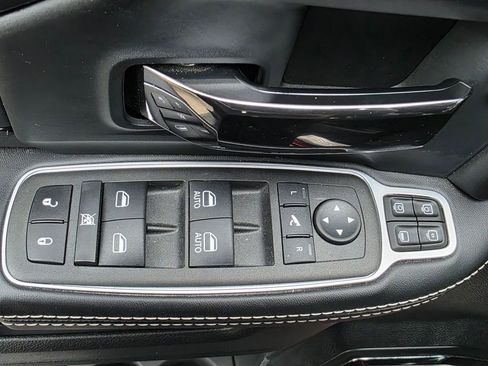 Used 2023 RAM 2500 Limited image 14