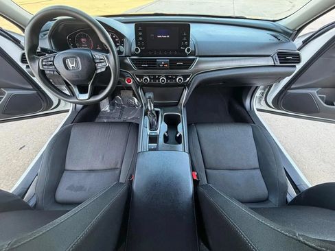 Used 2018 Honda Accord LX image 23