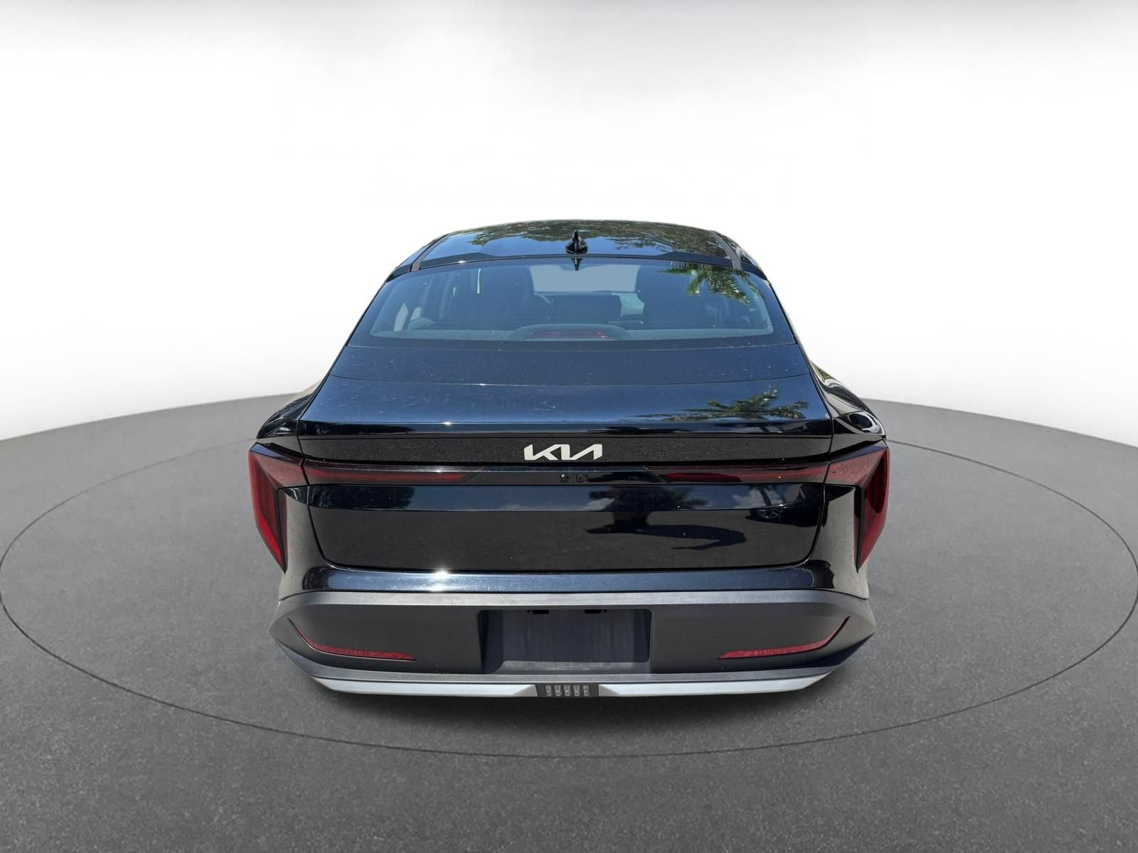 Used 2025 Kia K4 FWD image 8