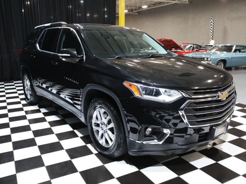 Used 2018 Chevrolet Traverse LT AWD/4WD image 13
