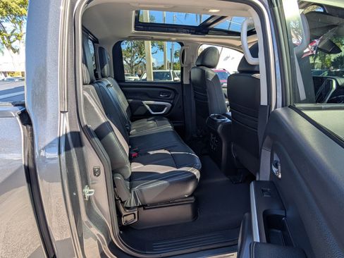 Certified 2021 Nissan Titan SL w/ Moonroof Package image 17