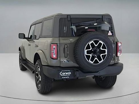 New 2025 Ford Bronco Outer Banks image 6