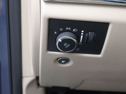 Used 2021 Jeep Grand Cherokee Limited image 20