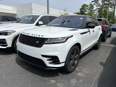 Used 2021 Land Rover Range Rover Velar R-Dynamic S image 12