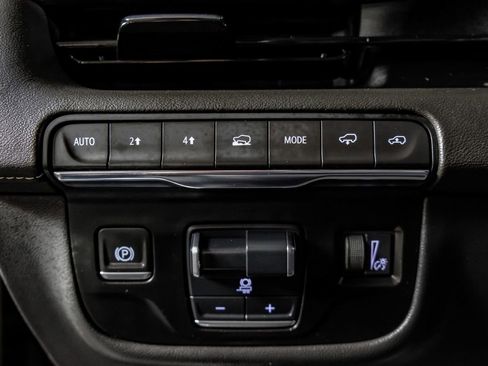 Used 2021 Cadillac Escalade ESV Sport w/ Driver Assist Tech Package image 25