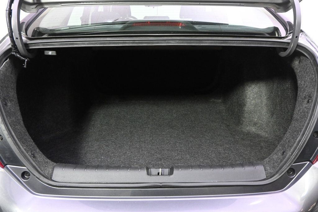 Used 2019 Honda Civic LX image 19