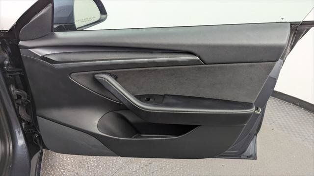Used 2021 Tesla Model 3 Standard Range Plus RWD image 21