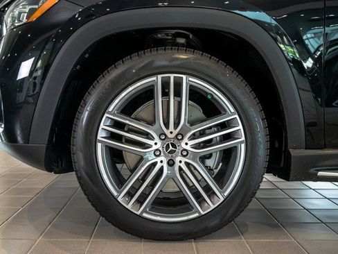 New 2025 Mercedes-Benz GLS 450 GLS 450 image 7