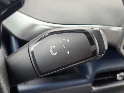 New 2025 Volkswagen ID. Buzz Pro S image 26