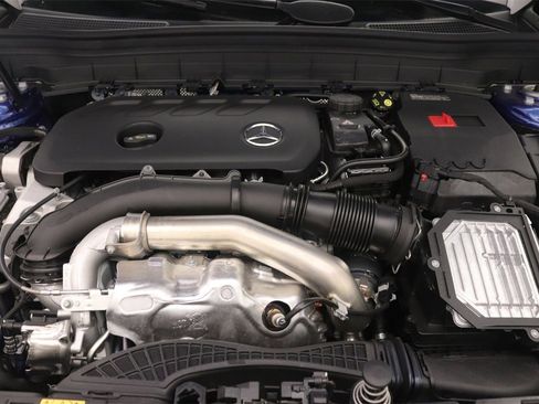 New 2026 Mercedes-Benz GLB 250 image 11