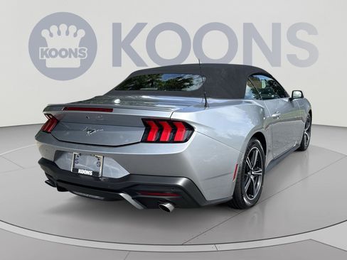 Used 2024 Ford Mustang Premium RWD image 7