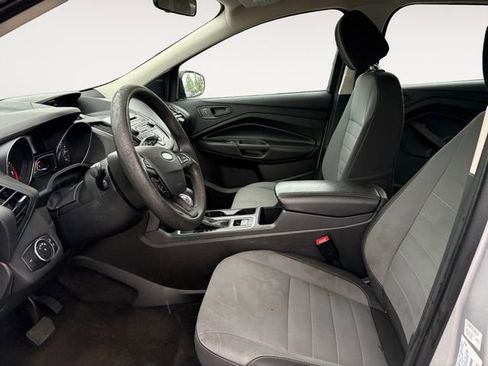 Used 2017 Ford Escape S FWD image 9