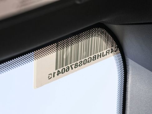 New 2025 Jeep Grand Cherokee Limited w/ Luxury Tech Group II image 32