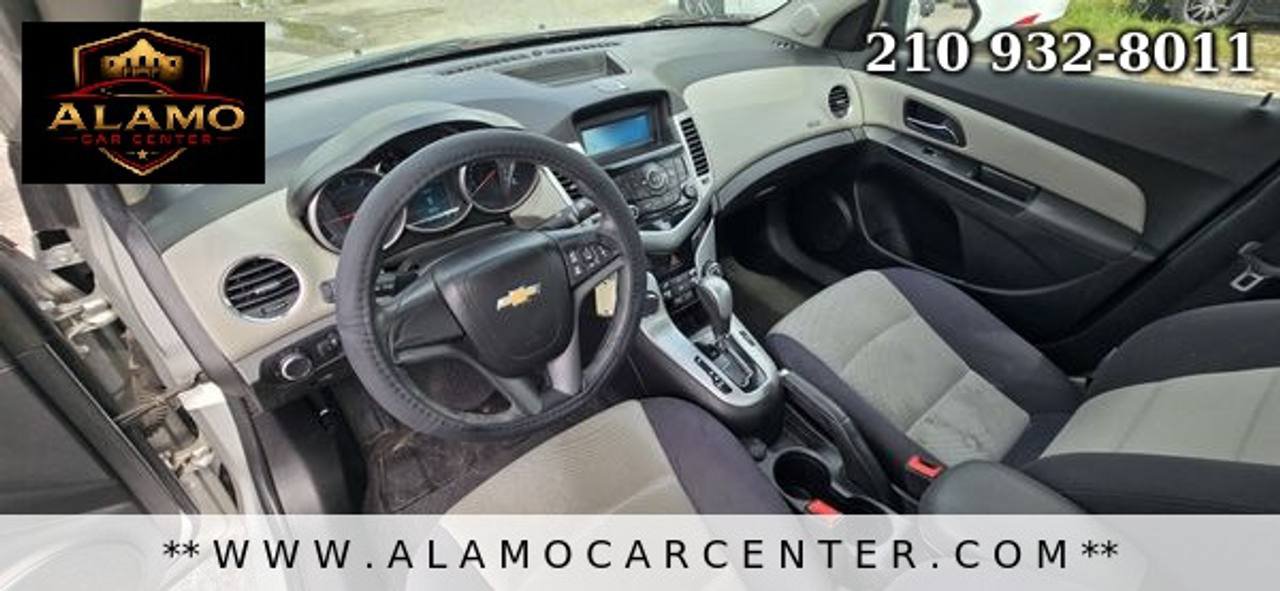 Used 2014 Chevrolet Cruze LS FWD image 31