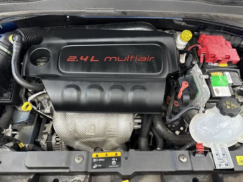 Used 2020 Jeep Renegade Latitude w/ UConnect 8.4 Nav Group image 47