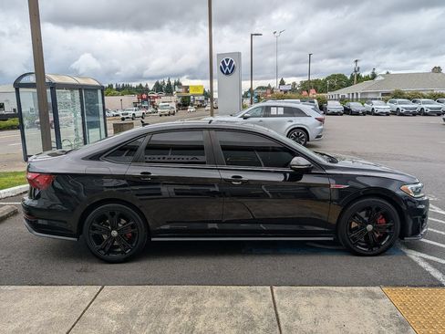 Used 2021 Volkswagen Jetta GLI Autobahn FWD image 6