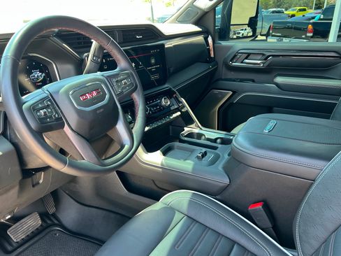 Used 2026 GMC Sierra 2500 AT4X AWD/4WD image 17