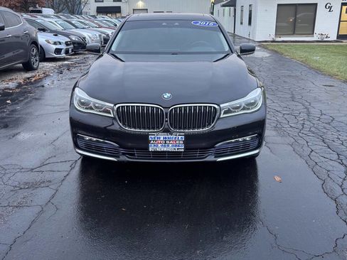 Used 2016 BMW 750i xDrive image 2
