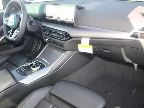 New 2026 BMW 330i xDrive Sedan w/ M Sport Package image 25